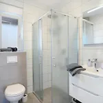 아파트 Family-friendly With Swimming Pool Mavarstica, Ciovo - 18642 *